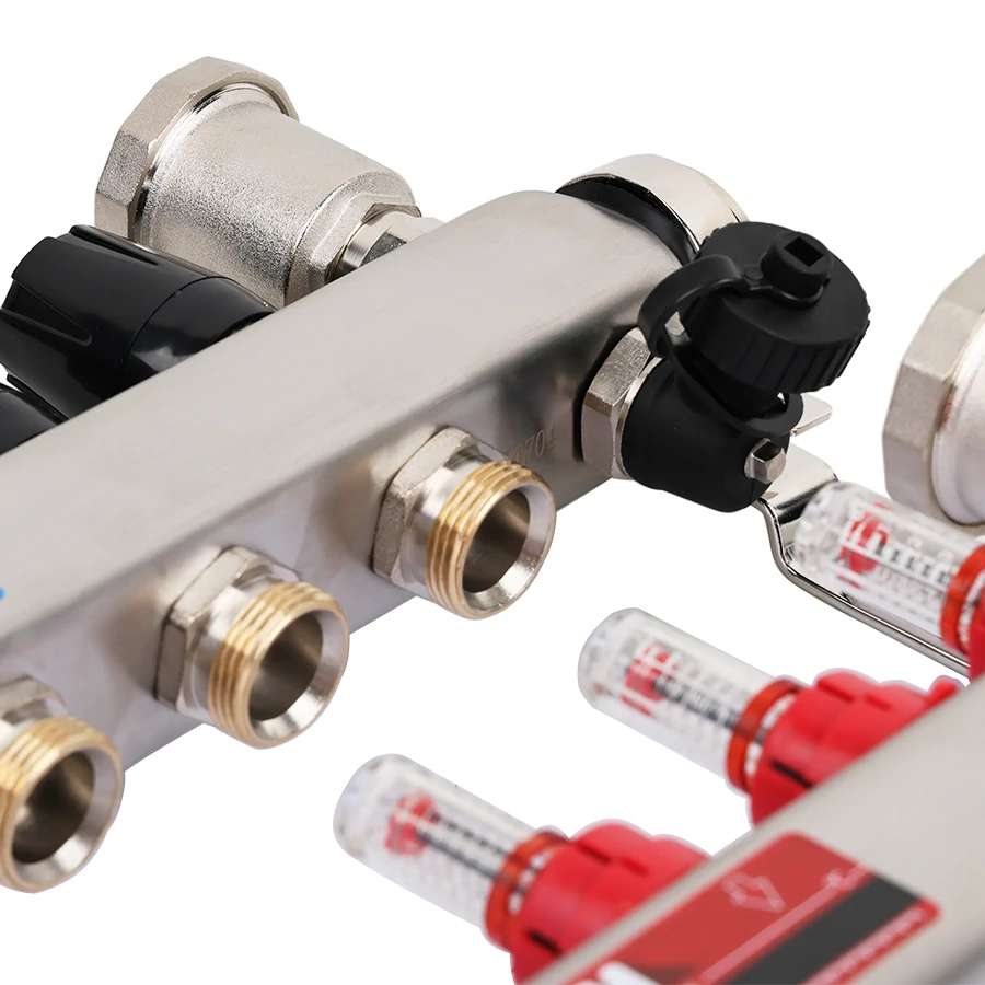 купить Коллекторная группа 1", 8 ходов, нержавеющий корпус, "КВАДРАТ" с расходомерами по оптовой цене NIKHI 